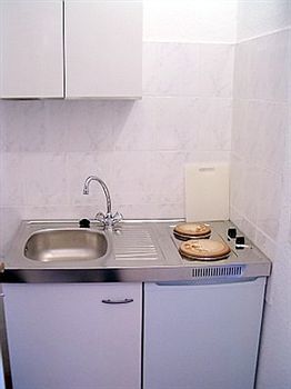 Lakeside Bed And Breakfast Berlin - Pension Am See ファルケンゼー エクステリア 写真